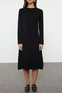 TRENDYOLMILLA Bej Genis Kal?p Midi Triko Suveterli Elbise TWOAW24EL00012  фото 9