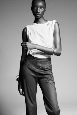 STADDED FAUX SUEDE FLARE TROUSERS - Zara фото 7