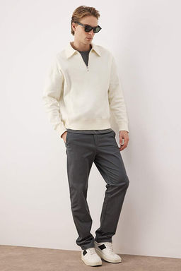 Olive Erkek Gabardin Dokulu Geni_ Beden Aral_kl_ Kuma_ Pantolon TMNAW26PL00026