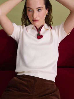 Джемпер из вискозы с брошью / Zarina