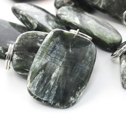 Кулон из серафинита 15*20мм Радуга камня