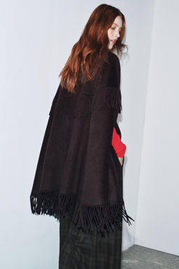 WOOL FRINGED CAPE - Zara фото 5