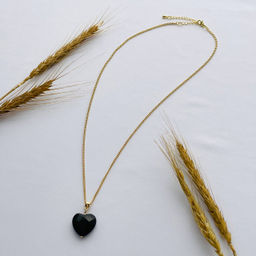 Кулон Сердце на цепочке из черного Агата