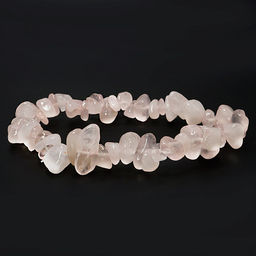 Браслет из камня Розовый кварц дарует привлекательность