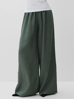 Брюки женские oversize MINAKU: MINAKU: Safari цвет зеленый, размер 50
