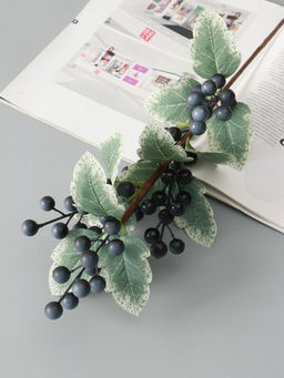 Цветы искусственные "Ветка ягодная" 57 см, синий