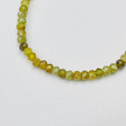 Браслет из Гроссуляра "Гранат зеленый" 18 см +