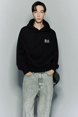Sudadera con capucha y estampado Loose Fit