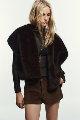 FAUX FUR GILET - Zara фото 5