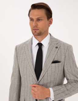 Gri Slim Fit Y_n Ka_mir Kar___ml_ _izgili Tak_m Elbise