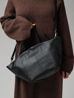 Кожаная сумка Azaro 31355 черный