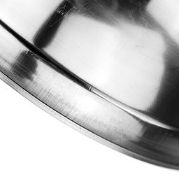 "Студентка" Чайник из нержавеющей стали 1,9л со свистком, ручка бакелитовая, в коробке (Китай) ДОПУСКАЮТСЯ незначительные дефекты: потертости, пятна, царапины, вмятины. Товар возврату и обмену не подлежит.