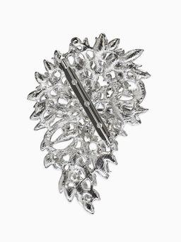Брошь «Императрица. Льдинки в цветке», белая в серебре