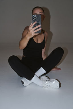 Top de deporte seamless con DryMove - H&m фото 6