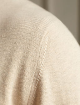 Джемпер Vilatte из хлопка с нейлоном бежевый меланж  фото 7