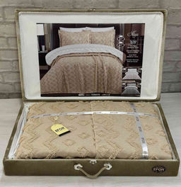 Покрывало EFOR в сундучке ALYA 240*260 с наволочками 2 шт.(50*70) капучино (CAPI)