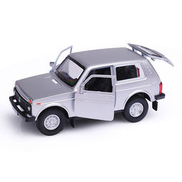 Машина металл LADA 4x4 12 см, двери, багаж, инерц, серебристый