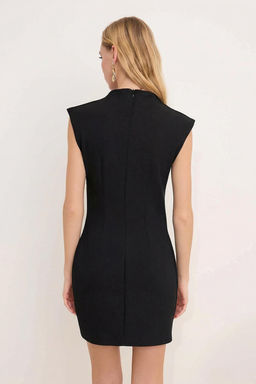 Wardrope Essentials Siyah Dik Yaka K?sa / Mini Esnek Dokuma Elbise TWOSS26EL00306