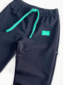 Спортивные штаны на резинке 22-0517 черный|зеленый - Mini maxi фото 6