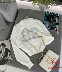 Кофта женская со стразами