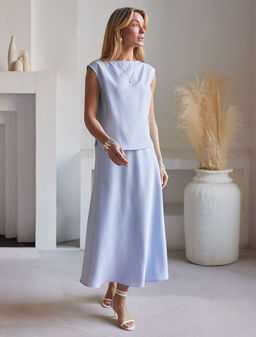 Топ c вырезом лодочка из плотного лиоцелла - Vilatte фото 4