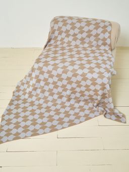 Плед вязаный жаккардовый с рисунком