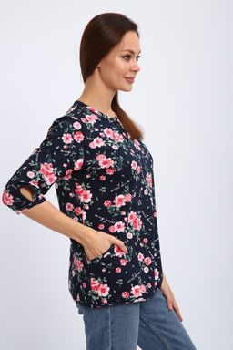 Кофта женская из футера 2-н Анфиса цветы на синем