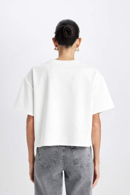 Женская базовая футболка с круглым вырезом и короткими рукавами свободного покроя - Defacto фото 6