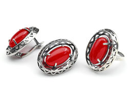 Кольцо Серьги с кварцем (имитация рубина) размер 20