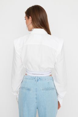 TRENDYOLMILLA X Sagaza Studio Beyaz Crop Dokuma Poplin Gomlek TPRSS22GO00006  фото 6
