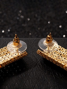 Серьги висячие со стразами «Водопад», 14 см, белые в золоте