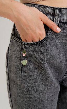 Джинсы женские момы с высокой талией F922-0115 черные