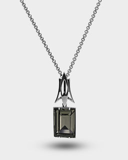 Кулон на цепочке "Бонапарт "