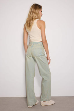 TRENDYOLMILLA Mavi Soluk Efekt Vintage Yuksek Bel Wide Leg Jeans TWOSS23JE00166  фото 11