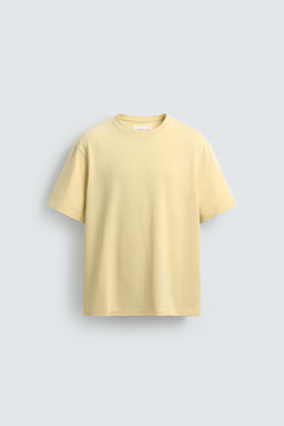 CAMISETA MEDIUM WEIGHT MANGA CORTA / Amarillo