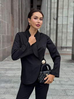 Костюм AURA 9262-176 черный