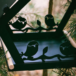 Кормушка для птиц металлическая Птичий дворик 28,5х20х37см, черный (Россия) - Домашняя мода фото 3