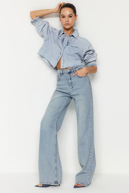 TRENDYOLMILLA Mavi Soluk Efekt Vintage Yuksek Bel Wide Leg Jeans TWOSS24JE00022