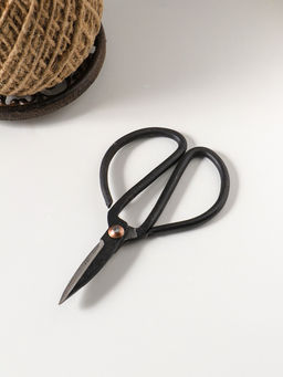 Сувенир катушка для ниток чугун с ножницами "Узоры" 13,2х13,2х23 см