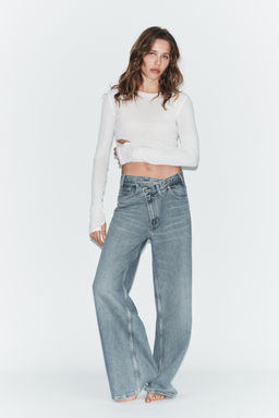 JEANS TRF WIDE LEG CINTURA CRUZADA TIRO ALTO / Azul medio