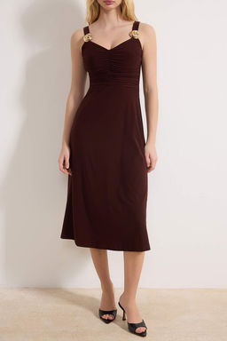 Kahverengi A-line Kalp Yaka Kolsuz Aksesuar Detayl? Midi Esnek Orme Elbise TWOSS26EL00151 - Trendyolmilla фото 3