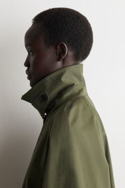 CHAQUETA DE TWILL DE ALGOD?N CORTE EVAS?