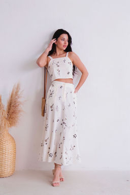 11988 Костюм из топа и юбки белый с вышивкой - Martichelli фото 18