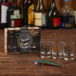 Подарочный набор Лучший рыбак, рюмки и воблер