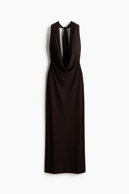 Maxivestido con escote drapeado