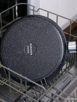 Сковорода блинная 200мм с ручкой, АП линия Granit (Black) сбггч200а - Kukmara фото 3