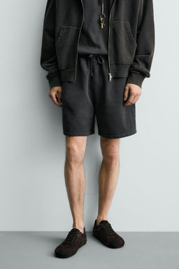 BERMUDA JOGGER B?SICA LAVADA / Antracita oscuro