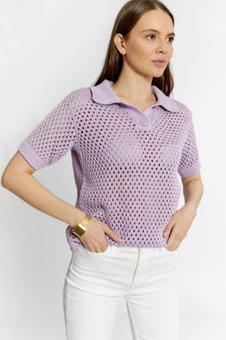 Джемпер из вязаного трикотажа с плетением в виде сетки.