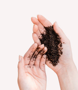 Кофейный скраб подтягивающий с ягодными экстрактами, 300 g