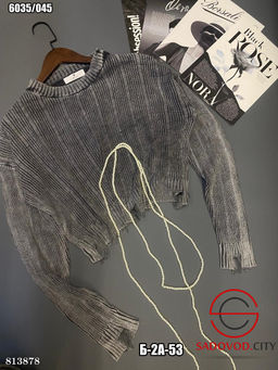 Свитер женский однотонный